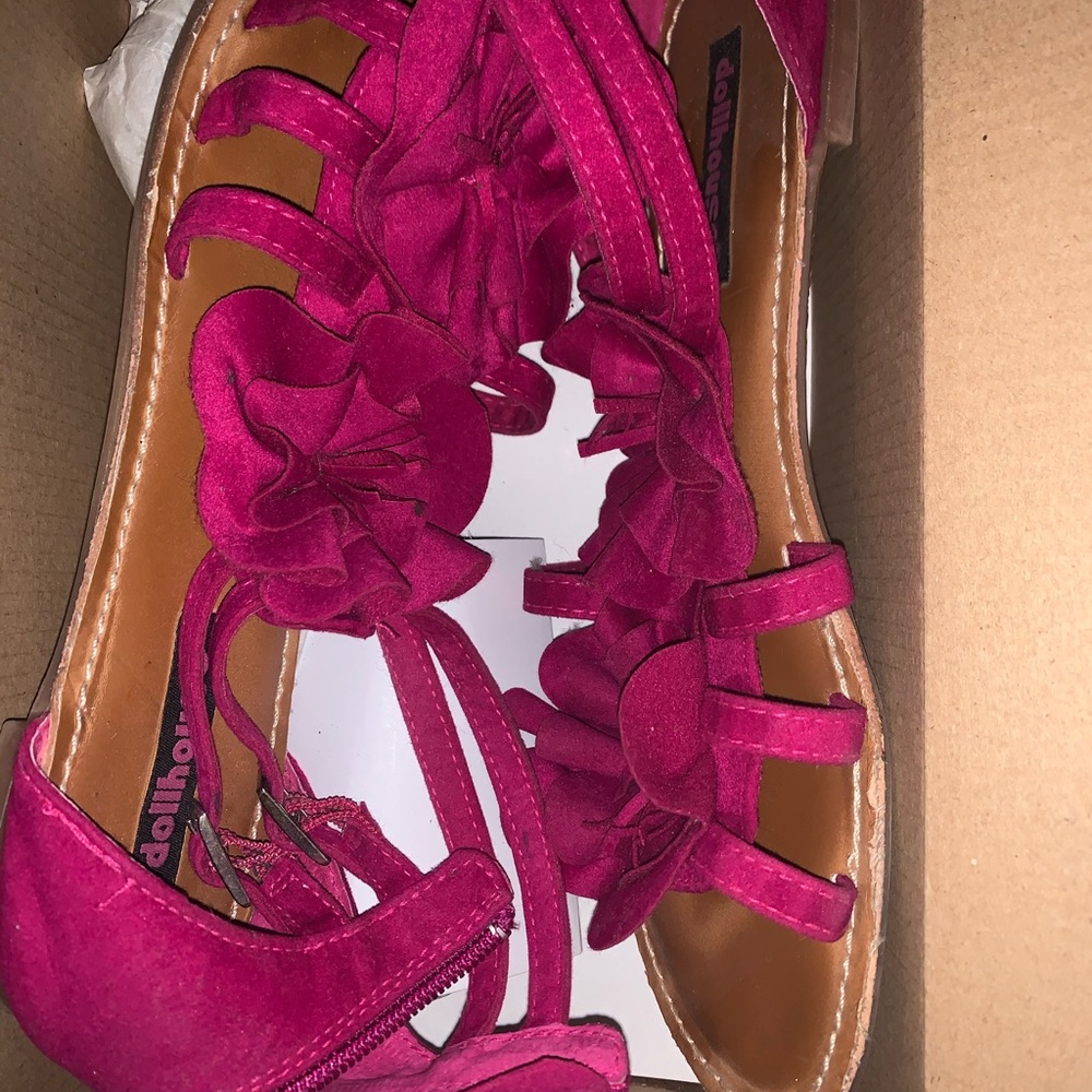 Sandal